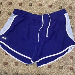 Athletic shorts